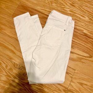 Women's White Stretch Skinny Jeans - Classic Slim Fit